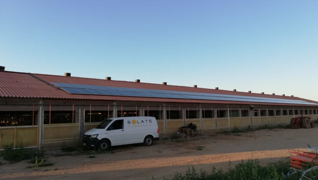 Energía solar en una granja